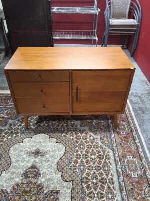 295 · SIDE CABINET