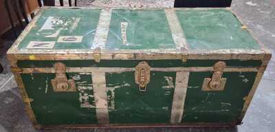 348 · STEAMER TRUNK
