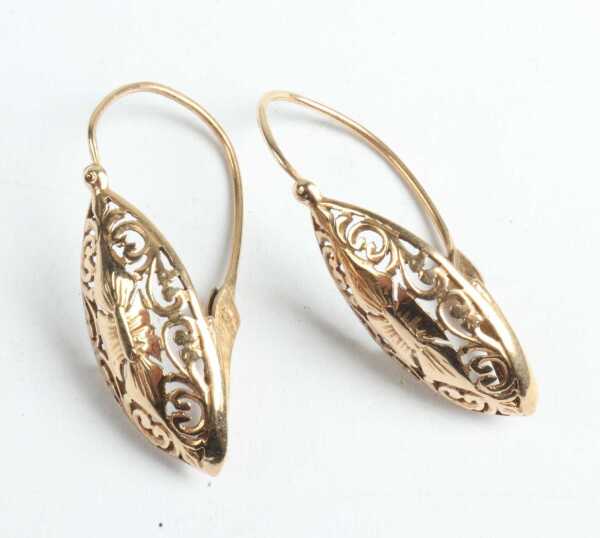 GOLD EARRINGS