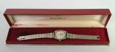 1027 · WRISTWATCH