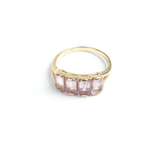 GOLD RING