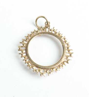1035 · GOLD SOVEREIGN FRAME