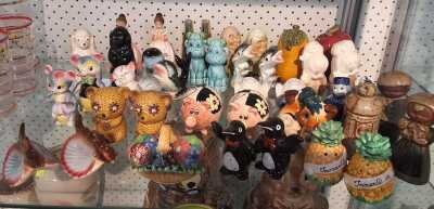 Salt & Pepper Shakers