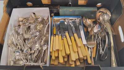 Assorted Cutlery