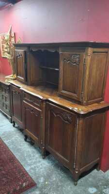Buffet Hutch