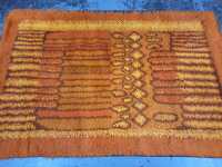 RETRO RUG - 2