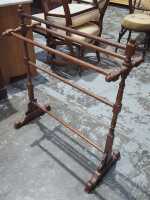 TOWEL RAIL