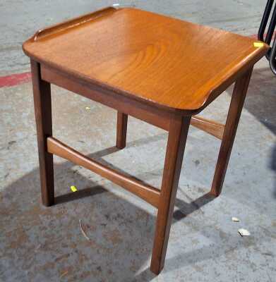47 · NOBLETT SIDE TABLE