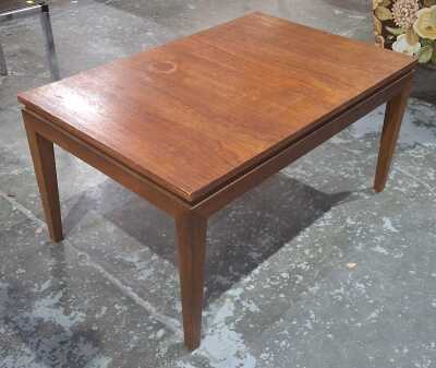 119 · COFFEE TABLE