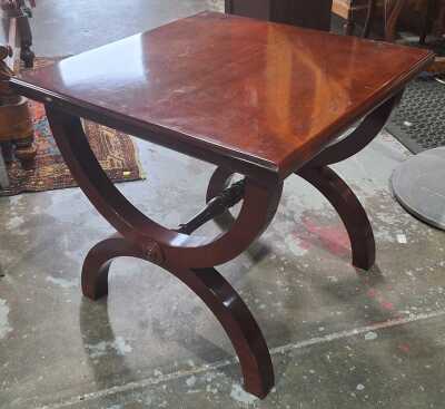 120 · SIDE TABLE