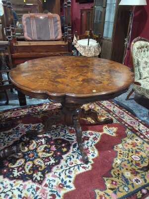 196 · DINING TABLE
