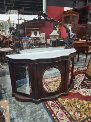 Credenza
