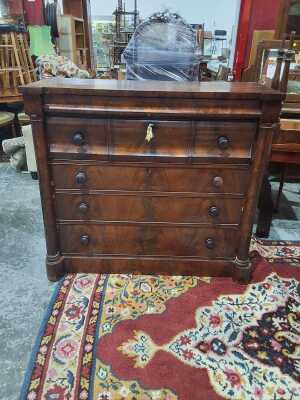 237 · CHEST OF DRAWERS