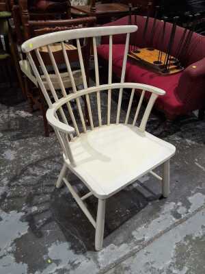 251 · WINDSOR CHAIR