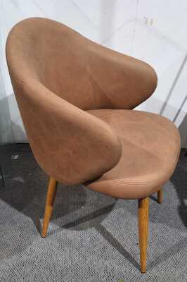 409 · TUB CHAIR