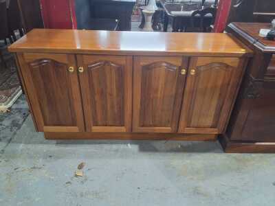 431 · CUPBOARD