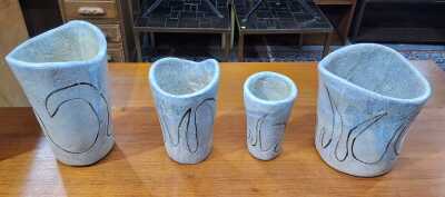 467 · VASES