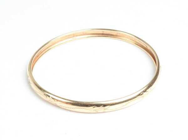 GOLD BANGLE