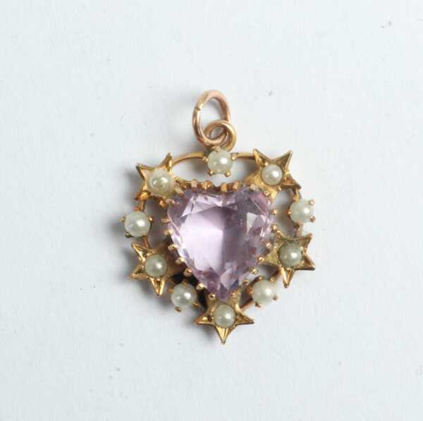GOLD PENDANT