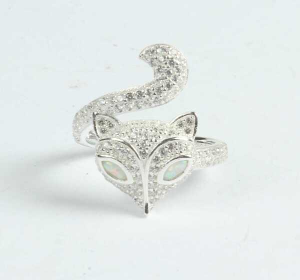 SILVER RING