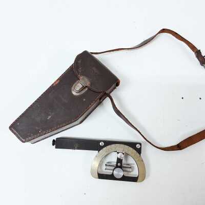 Clinometer
