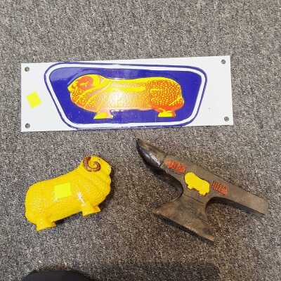 Golden Fleec Collectables
