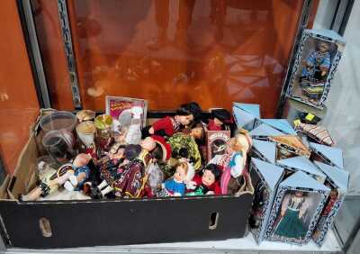Vintage Dolls