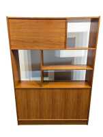 ROOM DIVIDER - 3