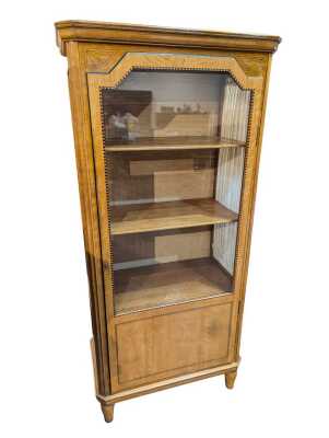 Display Cabinet