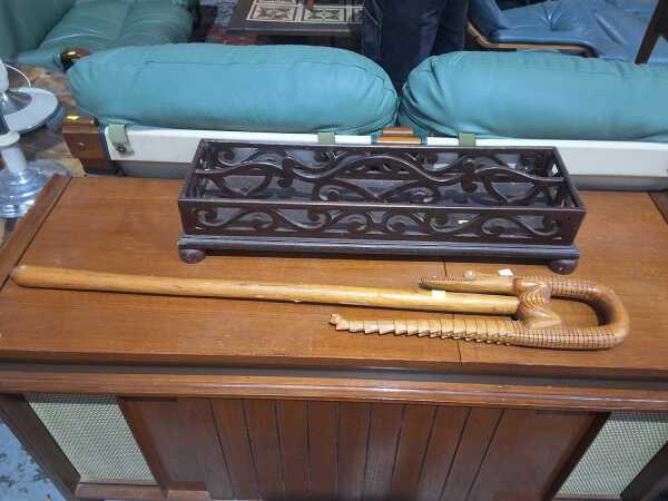 CUTLERY TRAY AND STICK