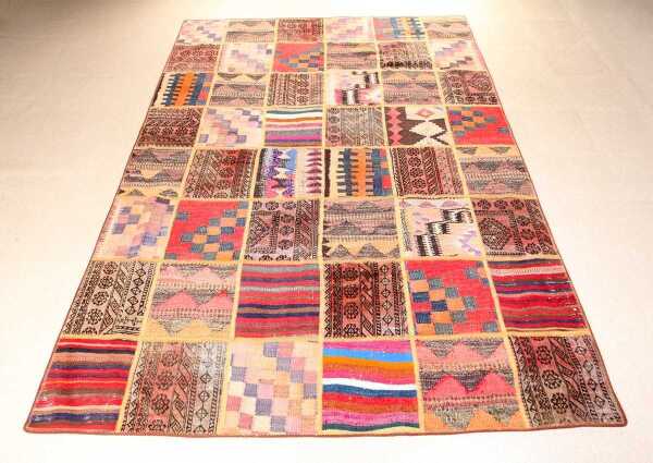 PERSIAN RUG