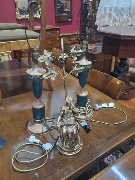 TABLE LAMPS