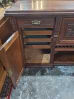 SIDEBOARD - 2