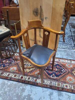 Corner Chair