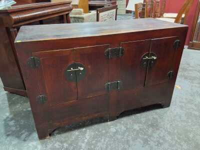 Kang Cabinet