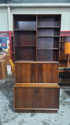 Wall Unit