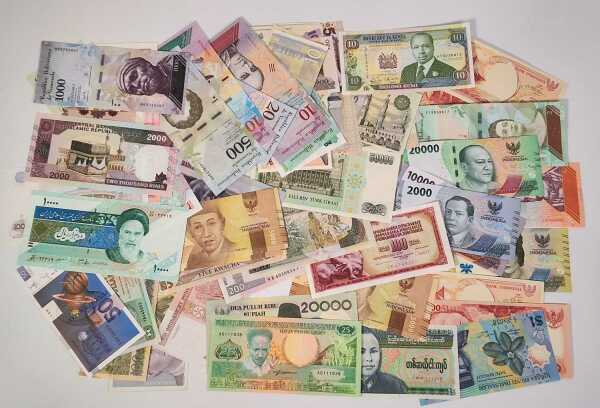 BANKNOTES