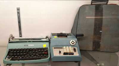 Typewriter & Calculator