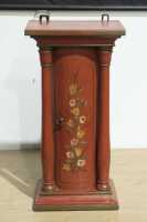PIPE CABINET