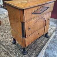 CHEST OF DRAWERS - 4