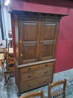 LINEN PRESS