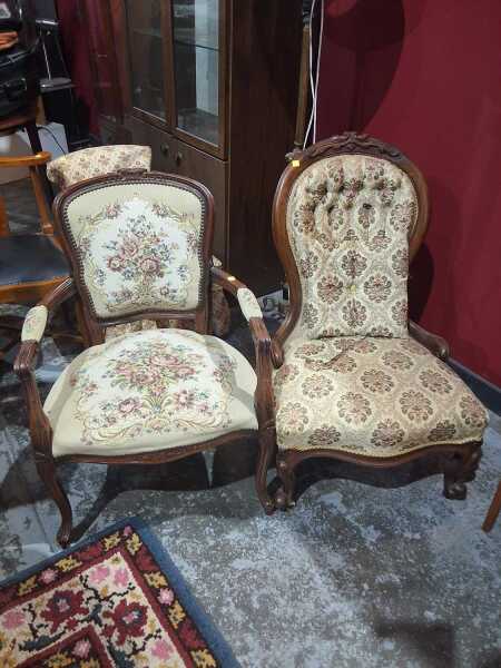 CHAIRS