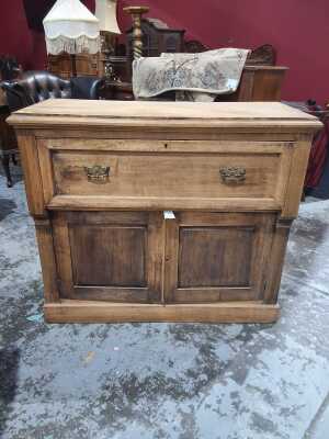 Secretaire Base