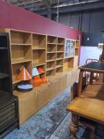 WALL UNIT