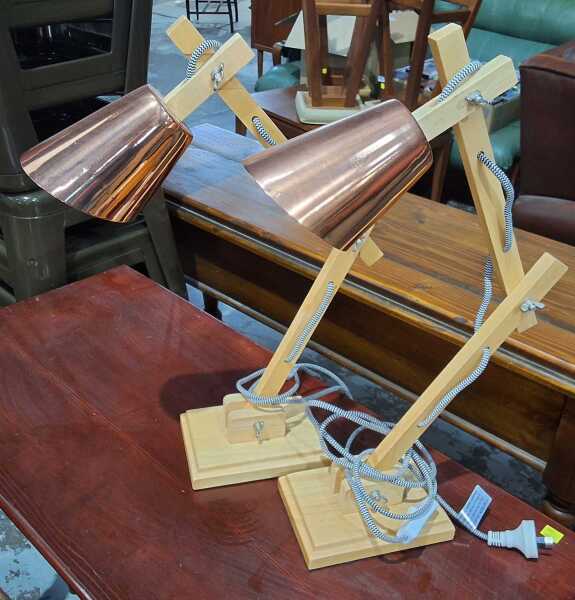 TABLE LAMPS