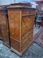 SECRETAIRE - 3