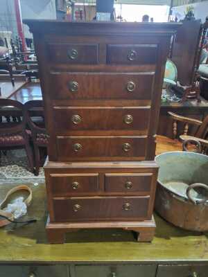 Miniture Chest