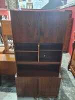 WALL UNIT