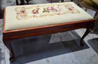 BOUDOIR BENCH