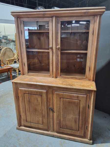 KITCHEN DRESSER